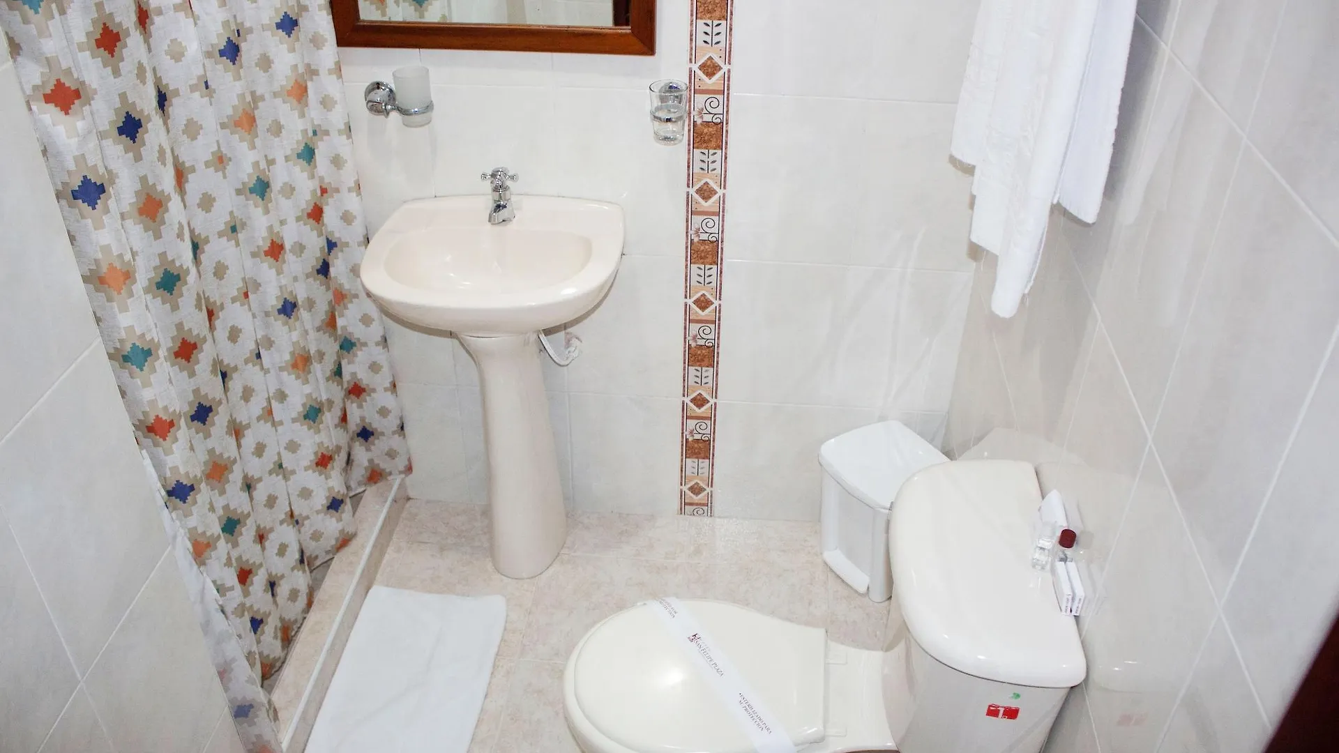 ***  Hotel Dorado Plaza Centro Historico Cartagena Colombia